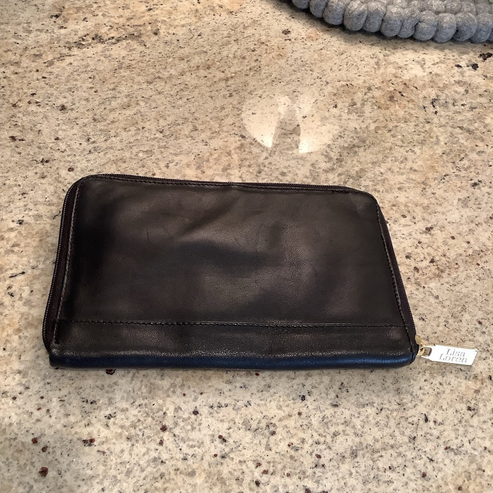 Lisa Loren Black Leather Travel Jewelry Pouch Zip Close